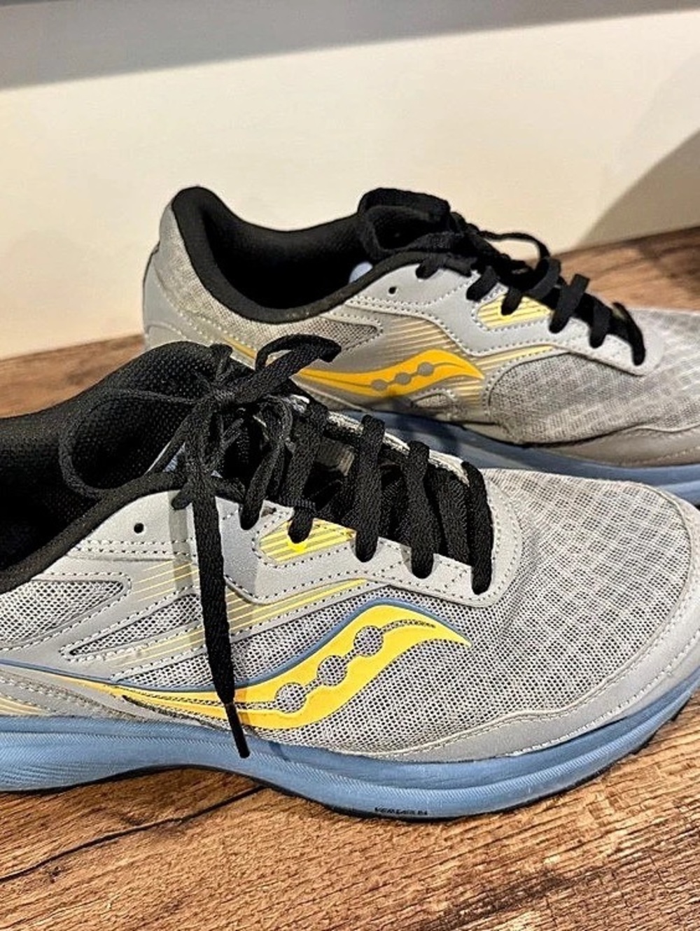 Saucony Athletic Running Shoes Gray & Yellow US 12